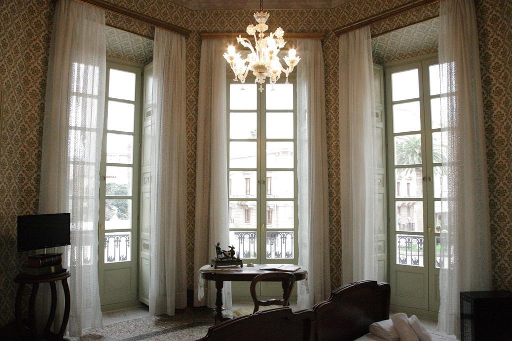 Residenza D'Epoca Regina D'Arborea Ористано Стая снимка